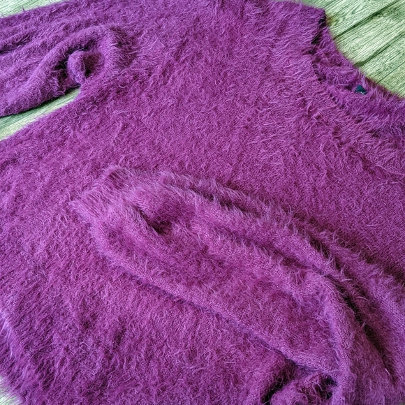 Crew neck sweater - Picture 2 of 2